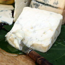 Load image into Gallery viewer, Gorgonzola Dolce -DOP 7.5oz