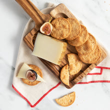 Load image into Gallery viewer, Tortas de Manchego Crisps