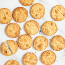 Load image into Gallery viewer, Tortas de Manchego Crisps