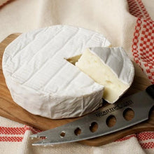Load image into Gallery viewer, French Baby Brie - 7oz wheel