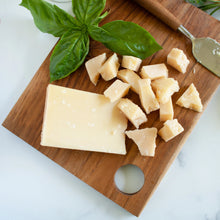 Load image into Gallery viewer, Parmigiano Reggiano 24 Month Top Grade