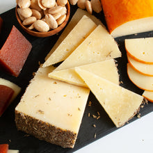 Load image into Gallery viewer, Malagon with Rosemary Cheese