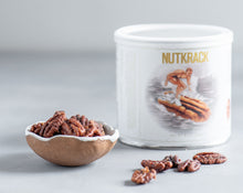 Load image into Gallery viewer, Caramelized Pecans