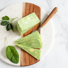 Load image into Gallery viewer, Thistle Hill Sage Derby Cheese