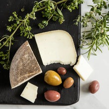 Load image into Gallery viewer, Garrotxa Cheese