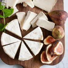 Load image into Gallery viewer, Triple Creme Goat Brie
